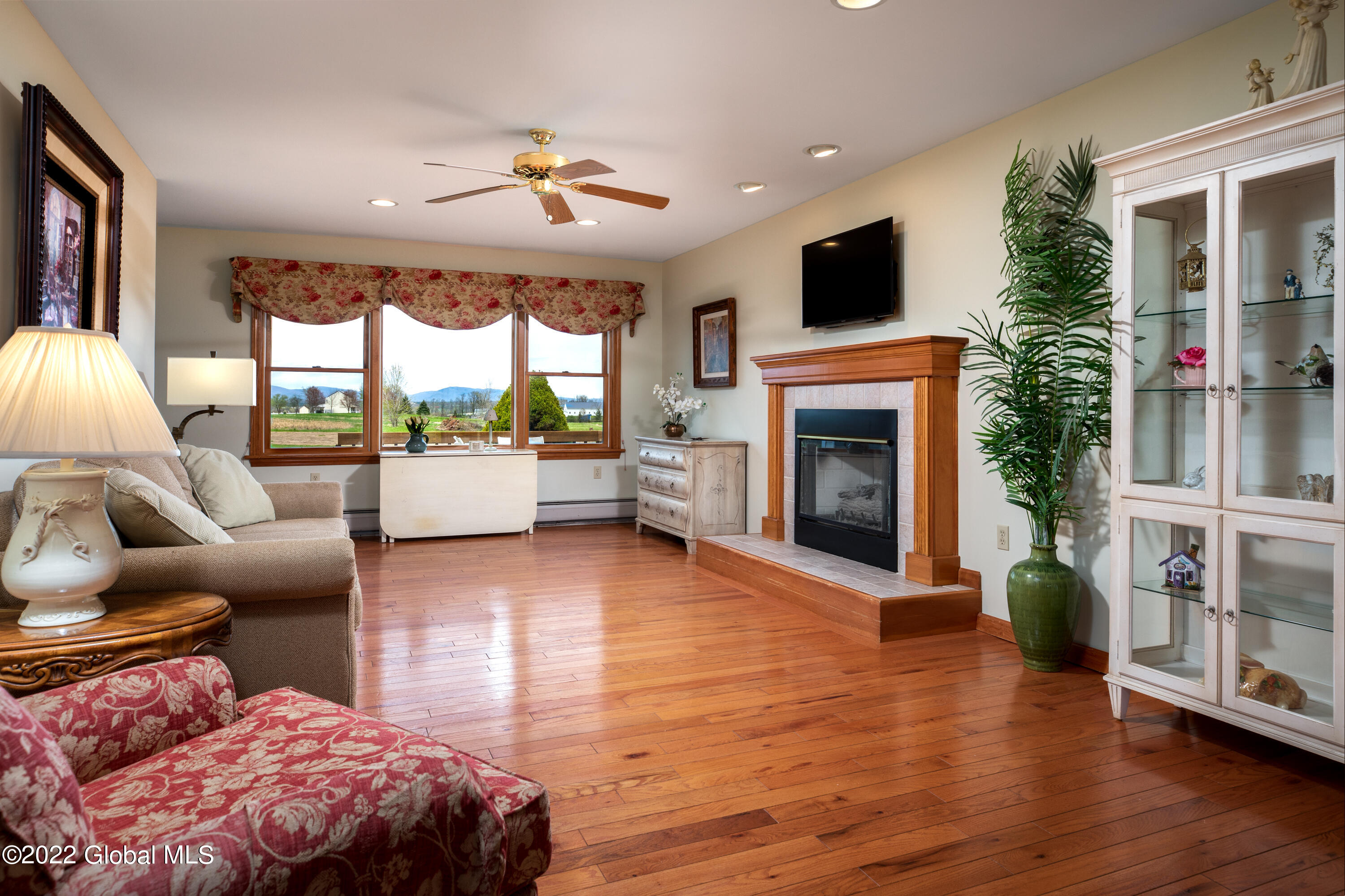 331 E Road Fort Edward, NY 12828 - Photo 7 of 41 331East-7