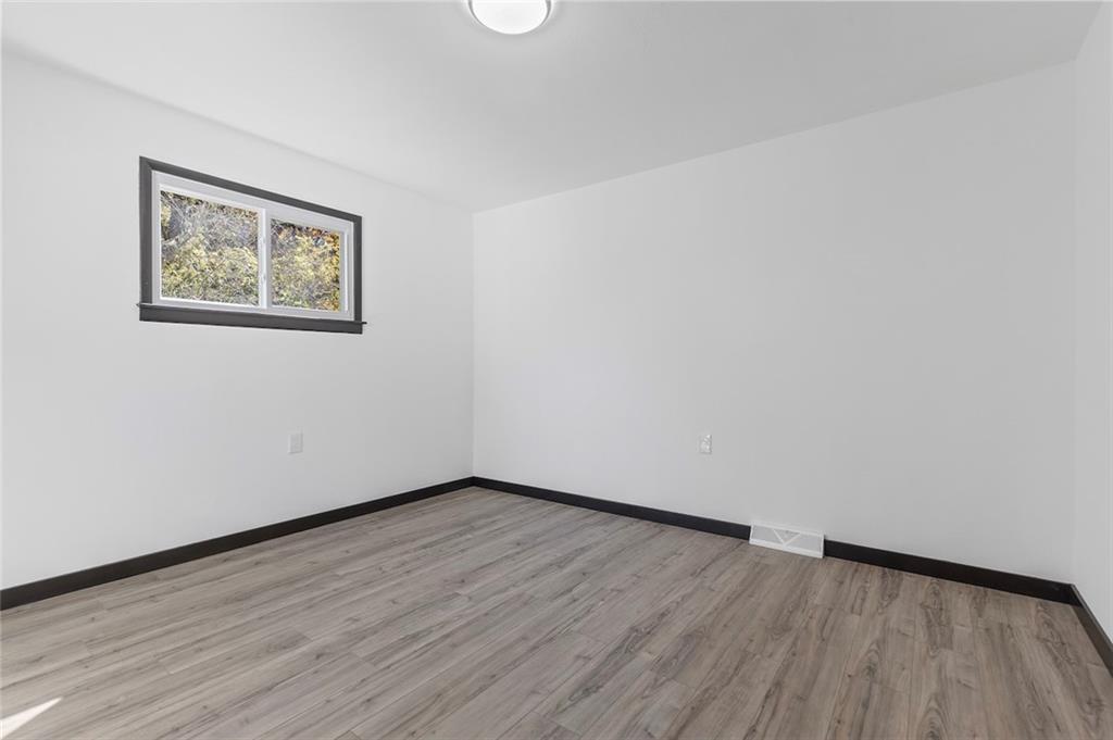 1090 Indiana Road Verona, PA 15147 - Photo 18 of 28 Gallery Image 18