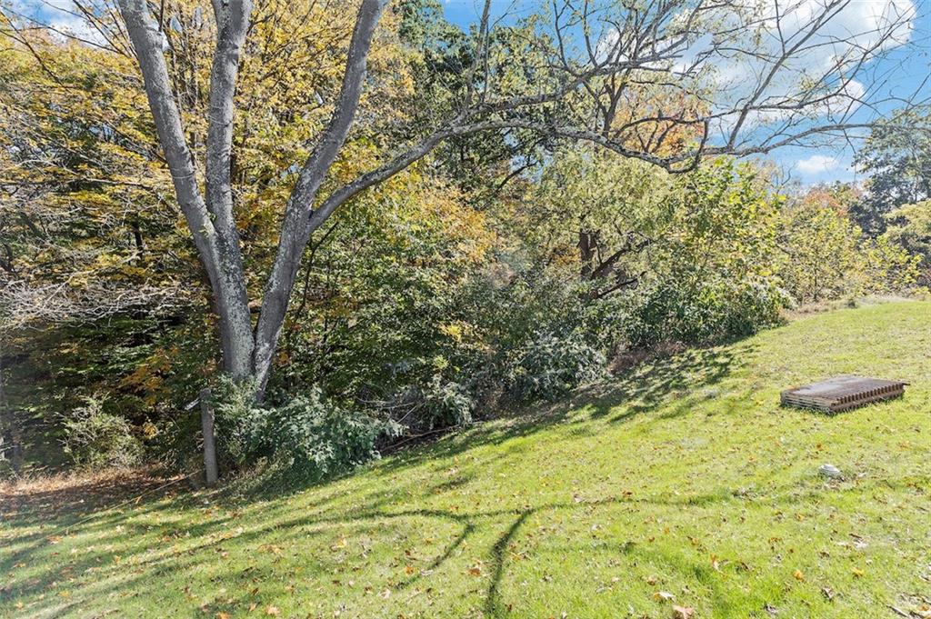 1090 Indiana Road Verona, PA 15147 - Photo 28 of 28 Gallery Image 28