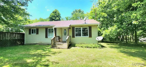 $135,000 | 8739 Shawneetown Trail, Chester, IL 62233