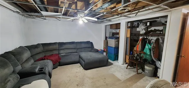 $129,495 | 8739 Shawneetown Trail, Chester, IL 62233