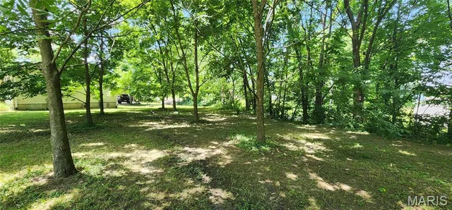 $129,495 | 8739 Shawneetown Trail, Chester, IL 62233