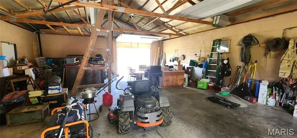 $135,000 | 8739 Shawneetown Trail, Chester, IL 62233