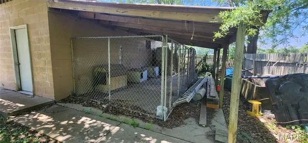 $135,000 | 8739 Shawneetown Trail, Chester, IL 62233