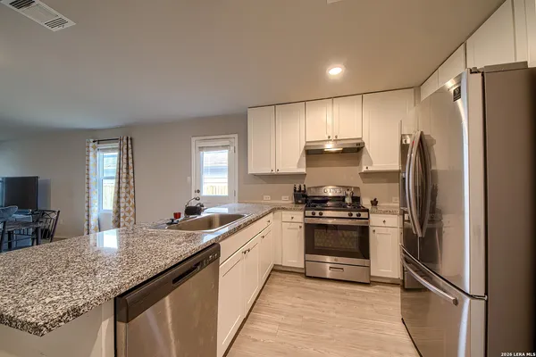 $1,500 | 14014 Homestead Way, San Antonio, TX 78252