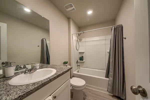 $1,500 | 14014 Homestead Way, San Antonio, TX 78252