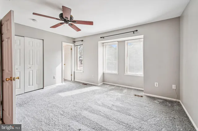 $440,000 | 9469 Clocktower Lane, Columbia, MD 21046