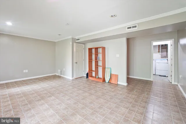 $440,000 | 9469 Clocktower Lane, Columbia, MD 21046