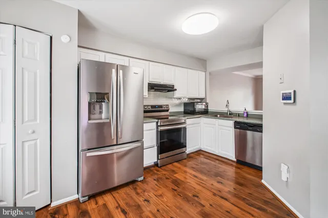 $440,000 | 9469 Clocktower Lane, Columbia, MD 21046