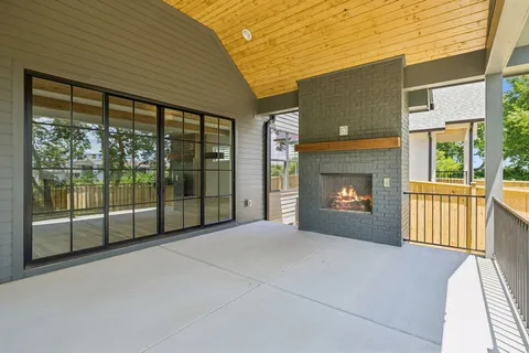 $1,450,000 | 832 B Neartop Drive, Nashville, TN 37205