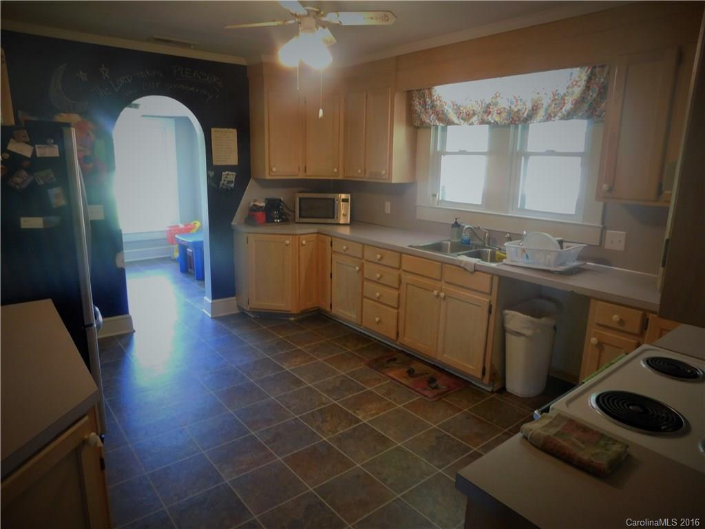 24709 Canton Road Albemarle, NC 28001 - Photo 10 of 18 Gallery Image 10