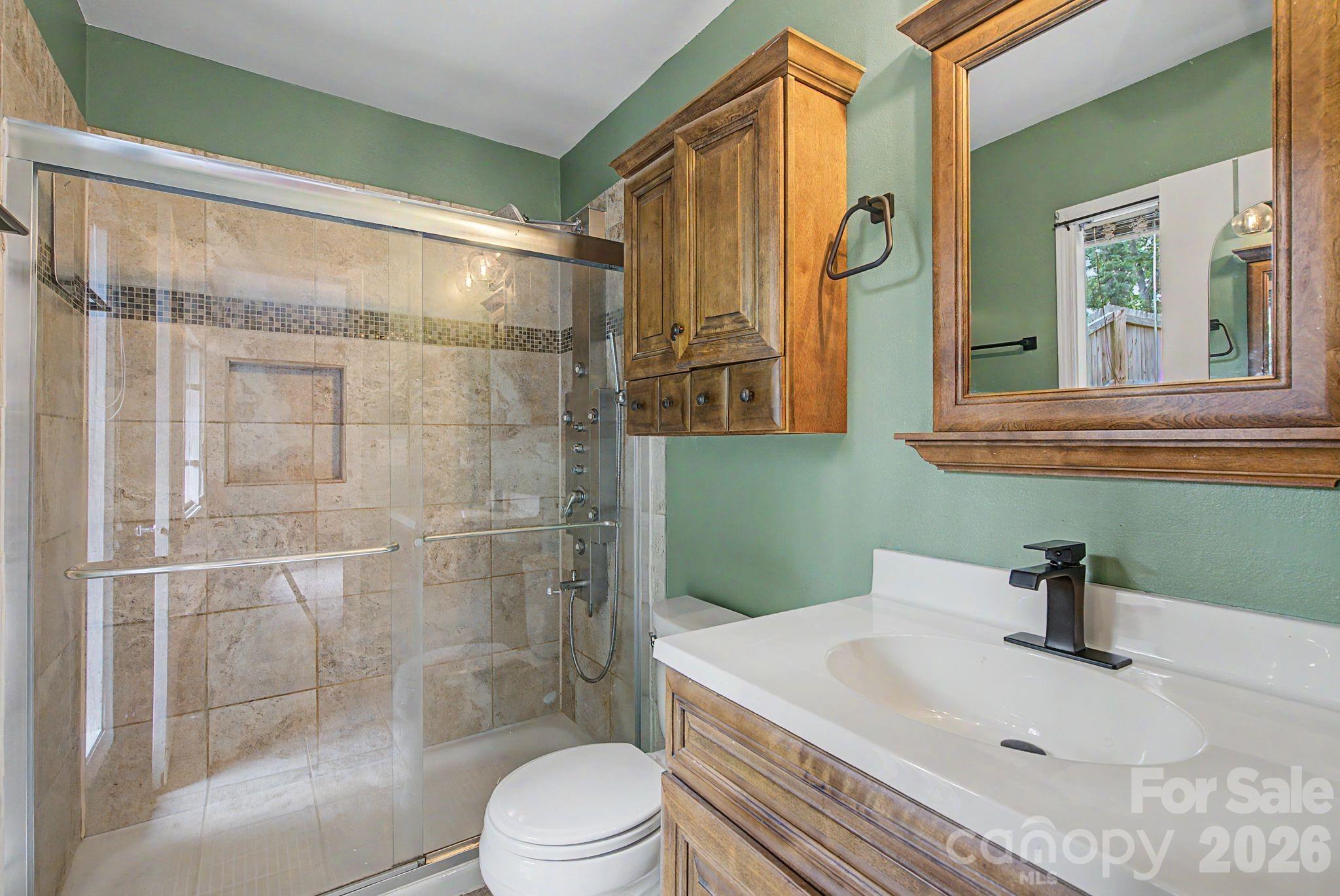 21 Glen Meadows Road Arden, NC 28704 - Photo 16 of 35