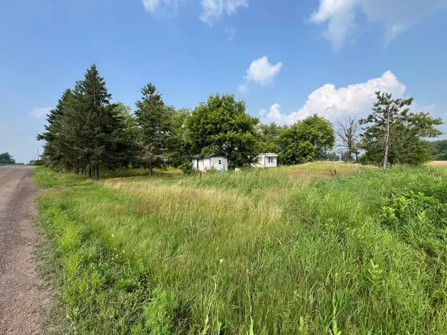 $74,900 | 56451 Elmcrest Avenue, Rock Creek, MN 55063