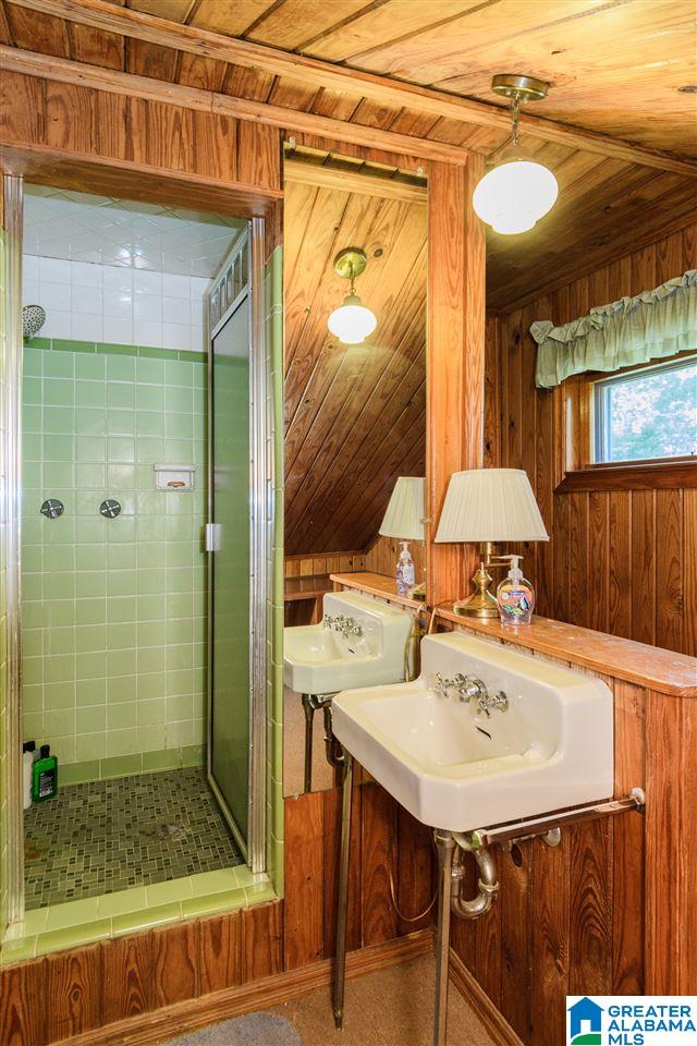 106 Woodland Road Bessemer, AL 35020 - Photo 28 of 32