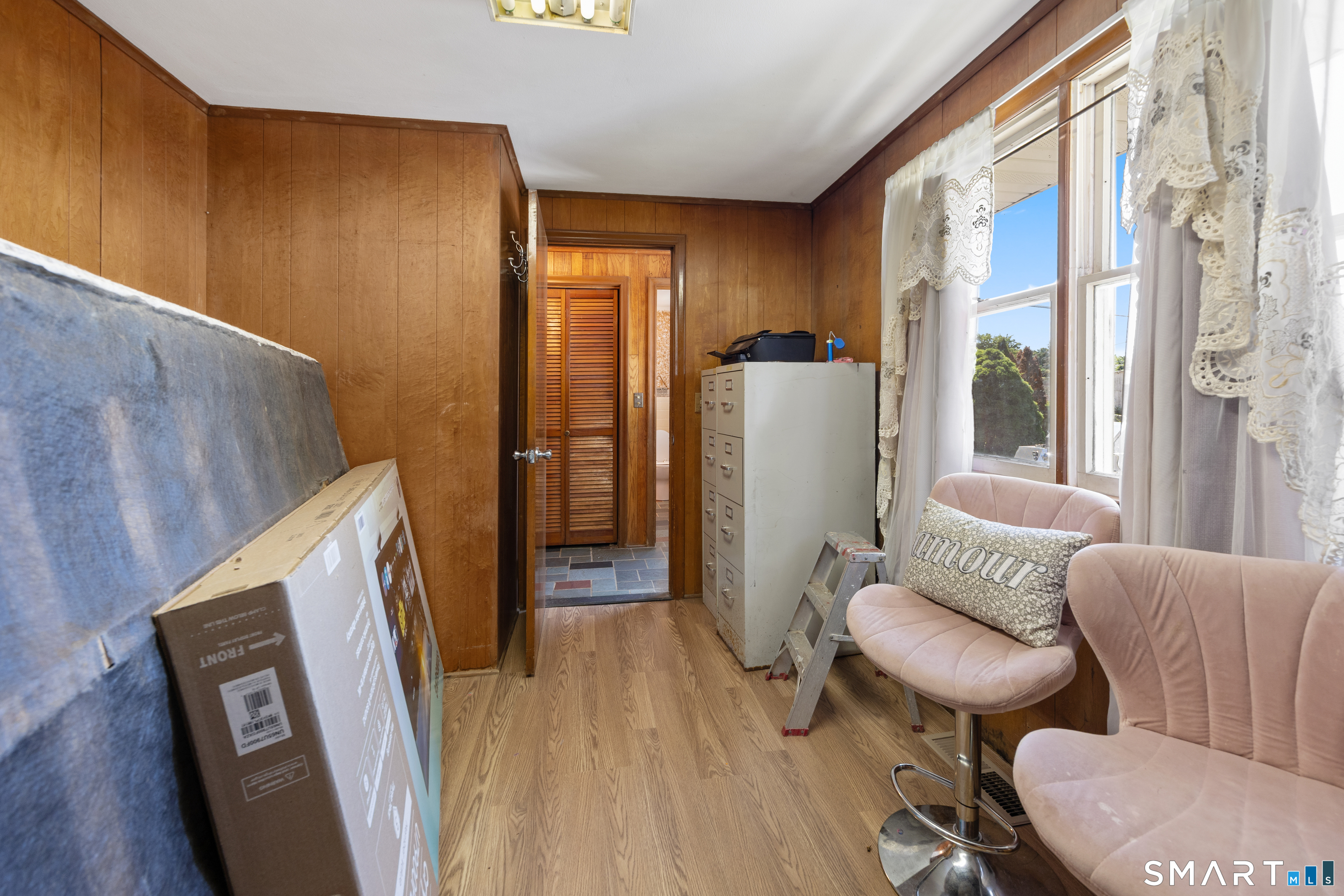 186 Schaffer Road Bethany, CT 06524 - Photo 18 of 34