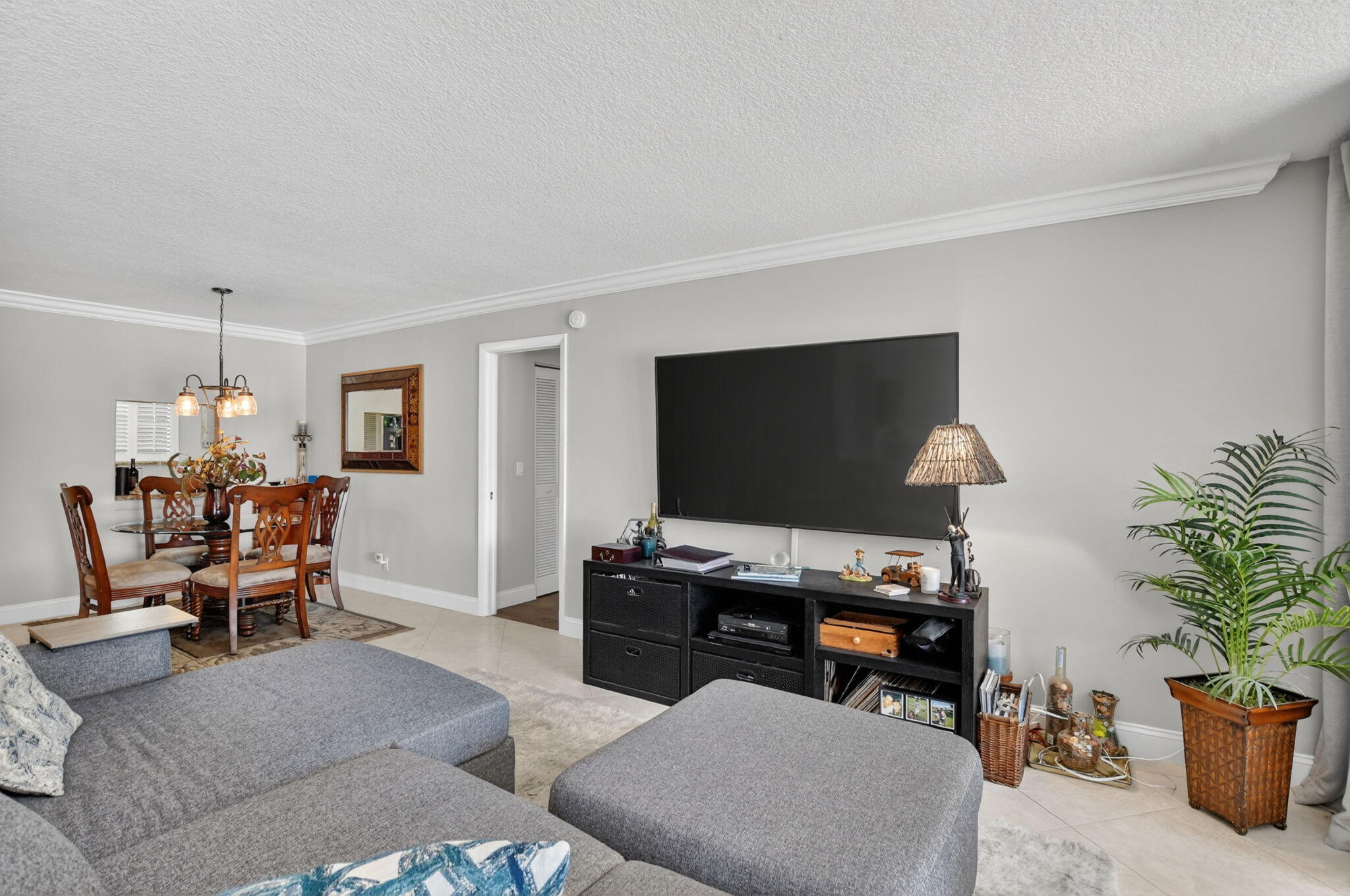 6300 Northwest 2nd Avenue, Unit 306 Boca Raton, FL 33487 - Photo 13 of 43 11-web-or-mls-DSC_4965
