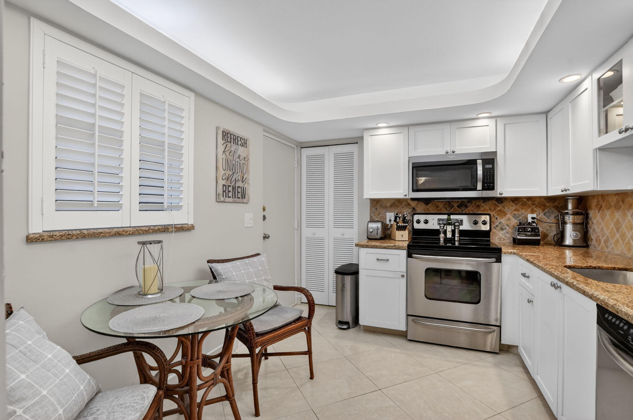 6300 Northwest 2nd Avenue, Unit 306 Boca Raton, FL 33487 - Photo 18 of 43 16-web-or-mls-DSC_4990