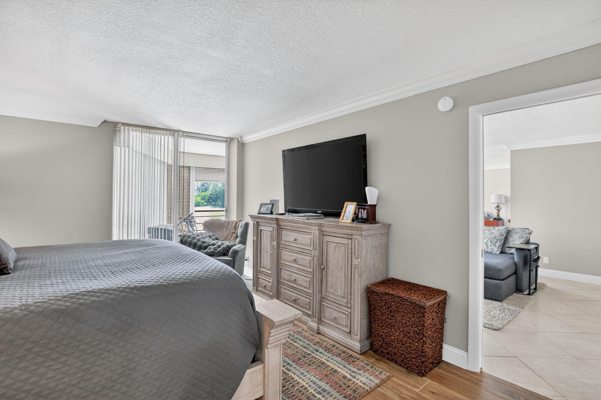 6300 Northwest 2nd Avenue, Unit 306 Boca Raton, FL 33487 - Photo 22 of 43 21-web-or-mls-DSC_5016