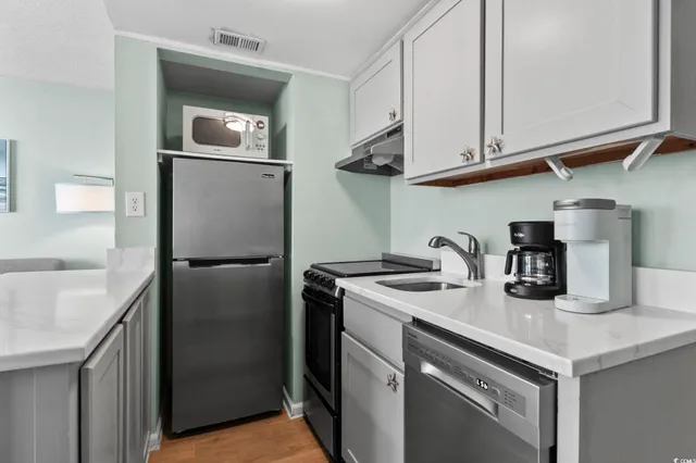 $165,000 | 2301 North Ocean Boulevard, Unit 907, Myrtle Beach, SC 29577