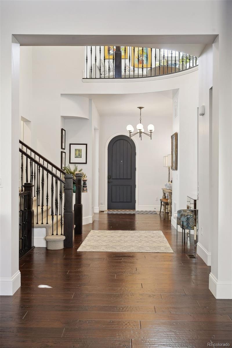 5925 South Olive Circle Centennial, CO 80111 - Photo 3 of 40