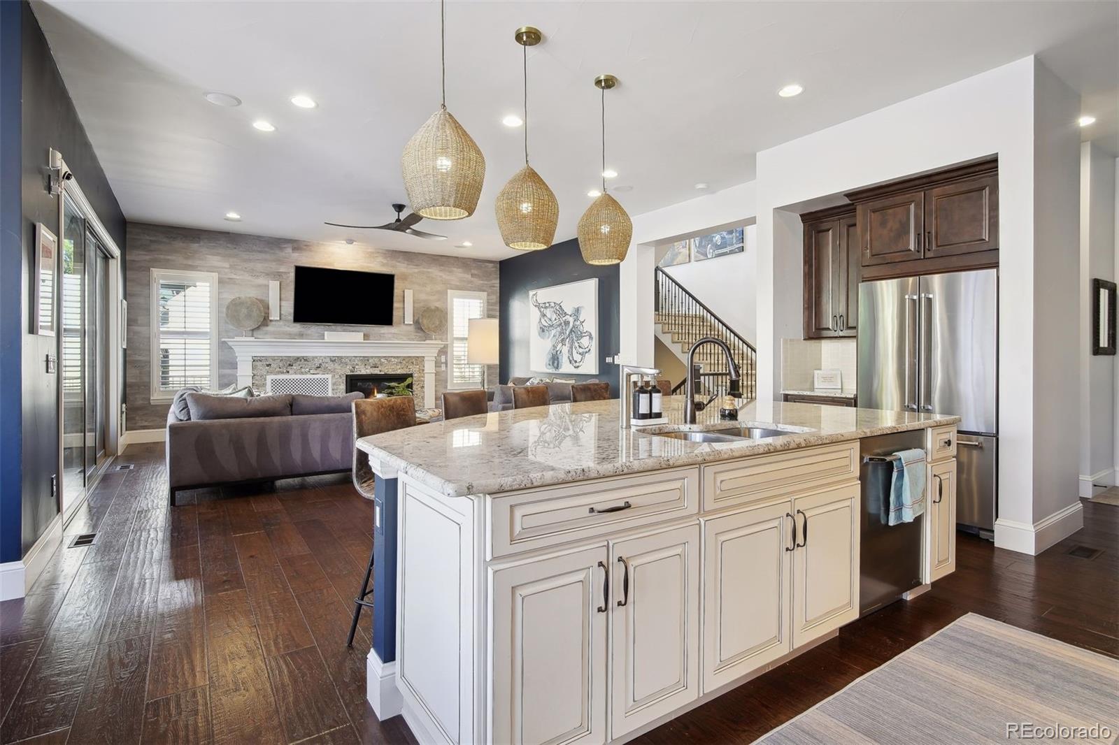 5925 South Olive Circle Centennial, CO 80111 - Photo 10 of 40