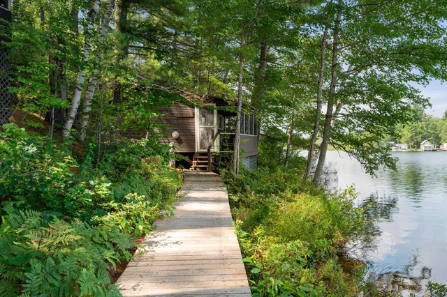 $1,097,000 | 1174 Cove Road, Howland, ME 04448