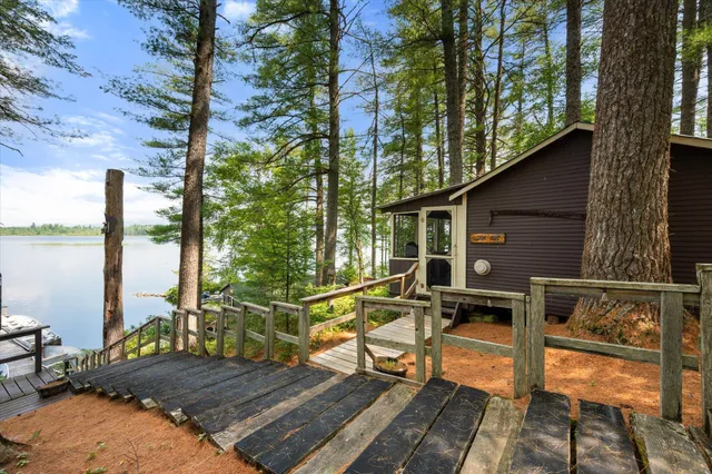 $1,097,000 | 1174 Cove Road, Howland, ME 04448