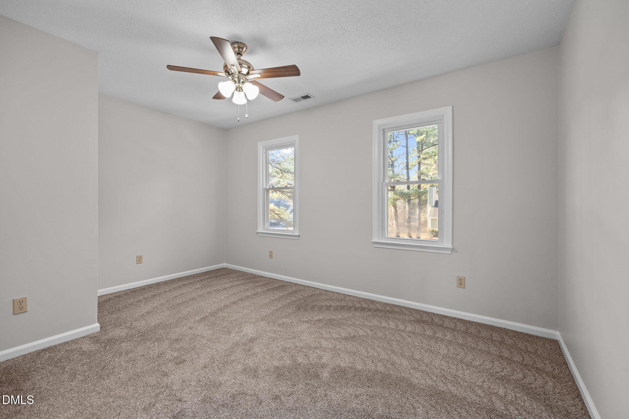 5321 Northpines Drive Raleigh, NC 27610 - Photo 38 of 47 36-web-or-mls-IMG_1486