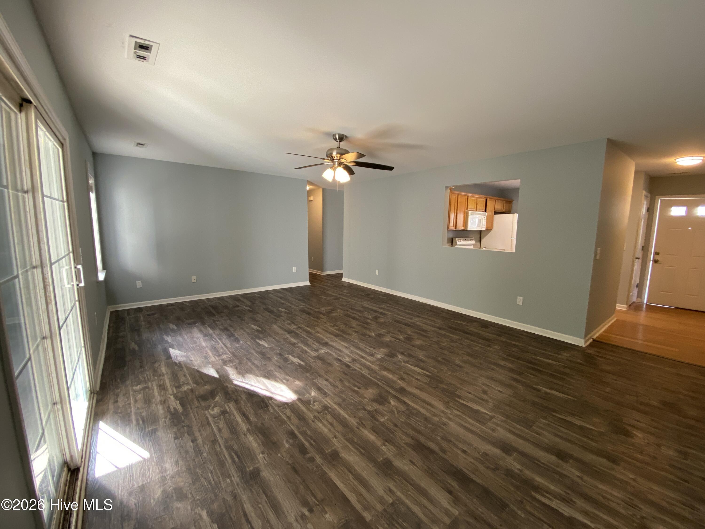 5132 Greenville Loop Road, Unit B Wilmington, NC 28409 - Photo 10 of 37