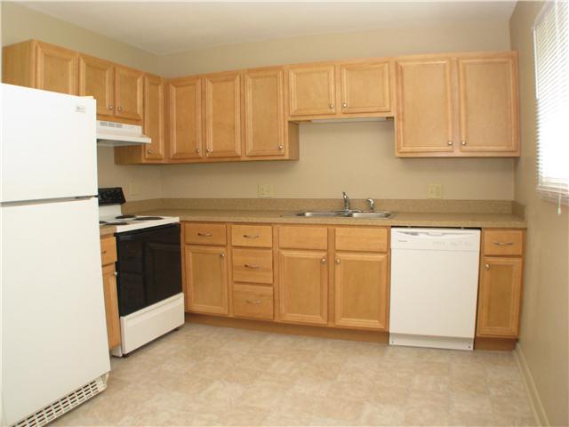 1432 Country Club Road Columbus, OH 43227 - Photo 2 of 18 Gallery Image 2