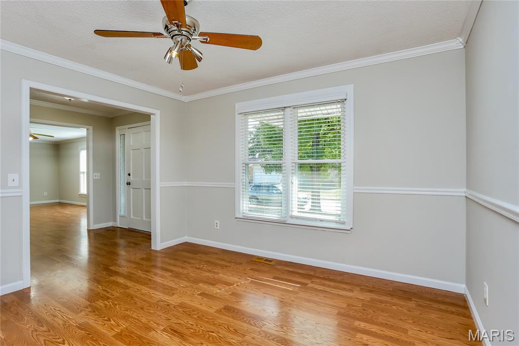 104 Lake Point Drive St. Peters, MO 63376 - Photo 3 of 15