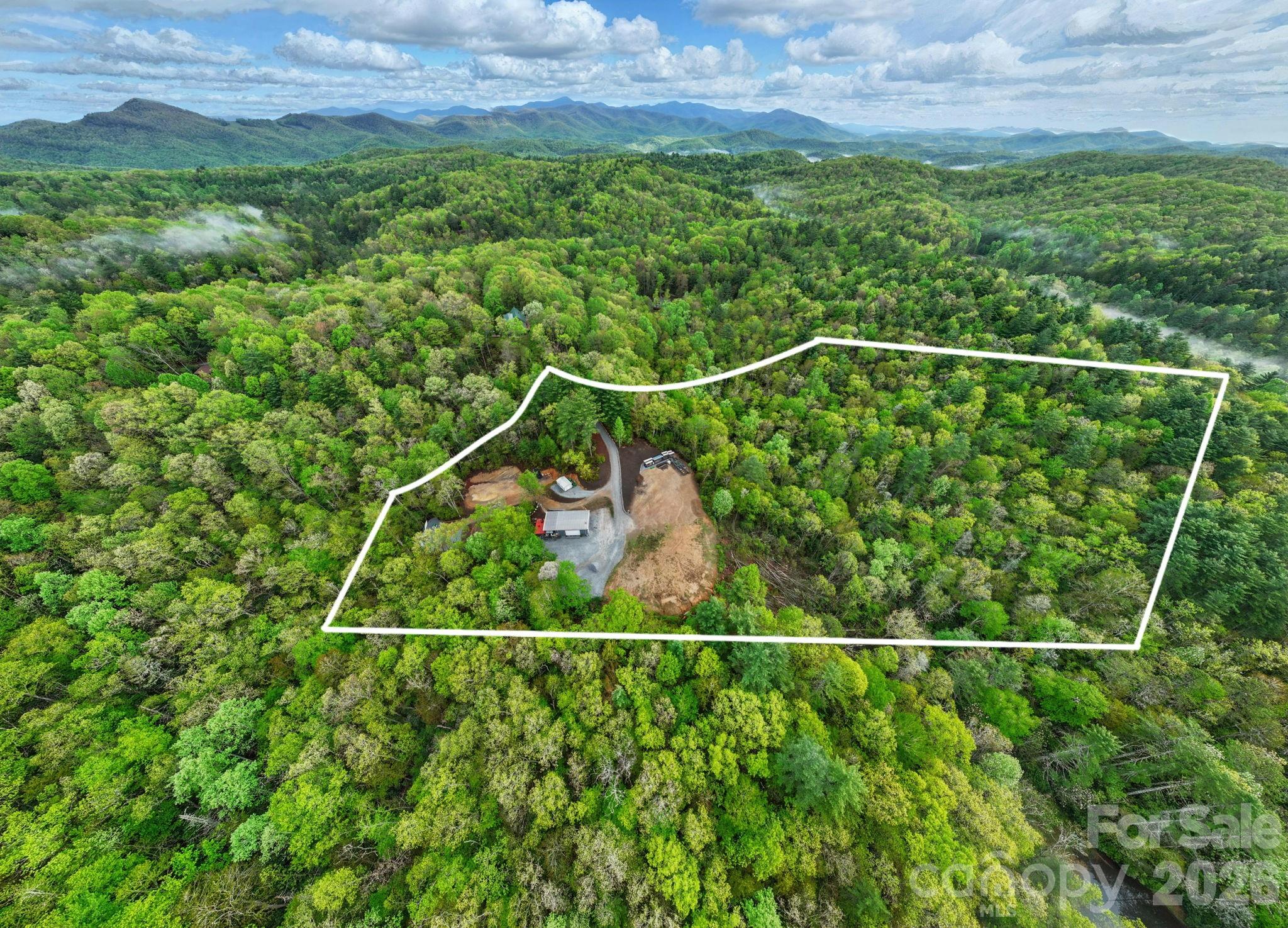 181 Pathkiller Road Lake Toxaway, NC 28747 - Photo 3 of 29 Gallery Image 3