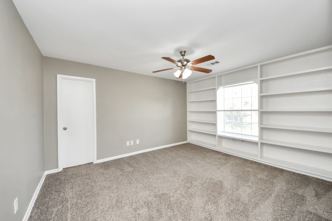 8119 Concho Street Houston, TX 77036 - Photo 23 of 35 Second Floor Secondary Bedroom 3