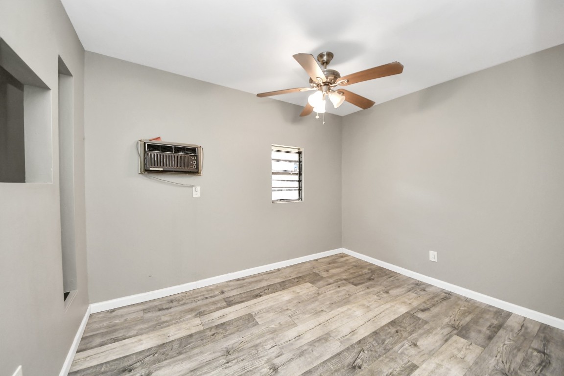 8119 Concho Street Houston, TX 77036 - Photo 35 of 35