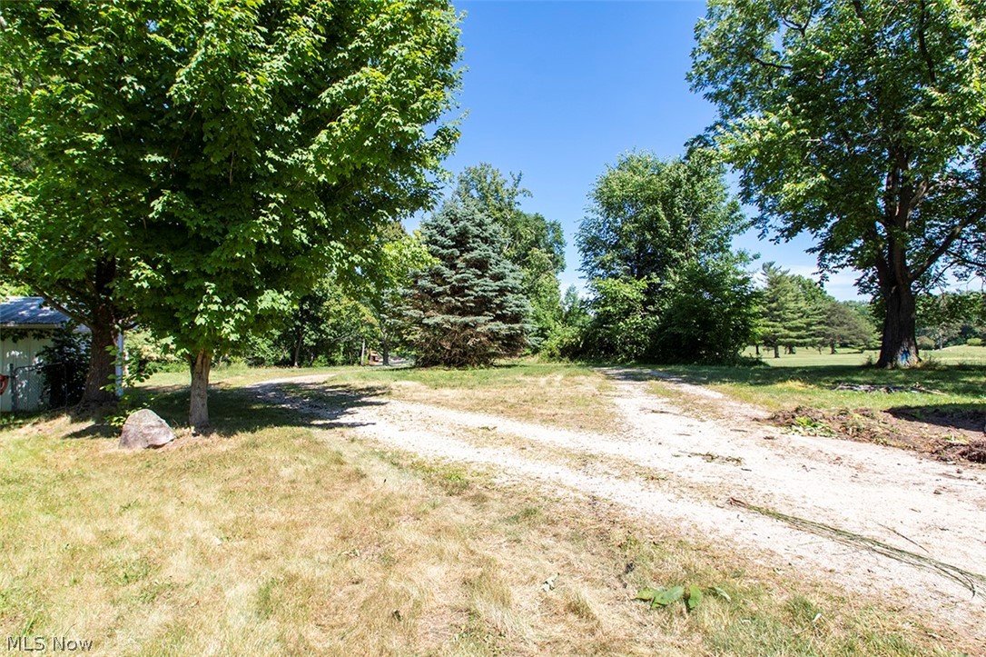 2739 South Cleveland Massillon Road Barberton, OH 44203 - Photo 27 of 28