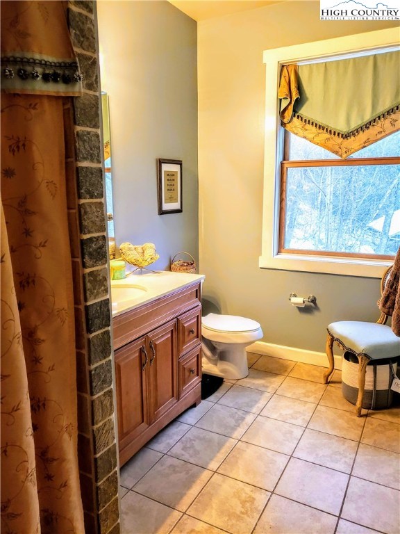 329 Green Knob Mountain Road Boone, NC 28607 - Photo 8 of 36