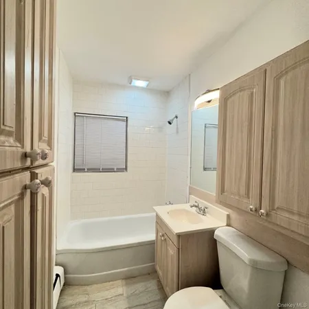 $4,800 | 11 Blue Spruce Road, Levittown, NY 11756