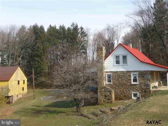 1562 Trinity Road Felton, PA 17322 - Photo 1 of 15 Gallery Image 1