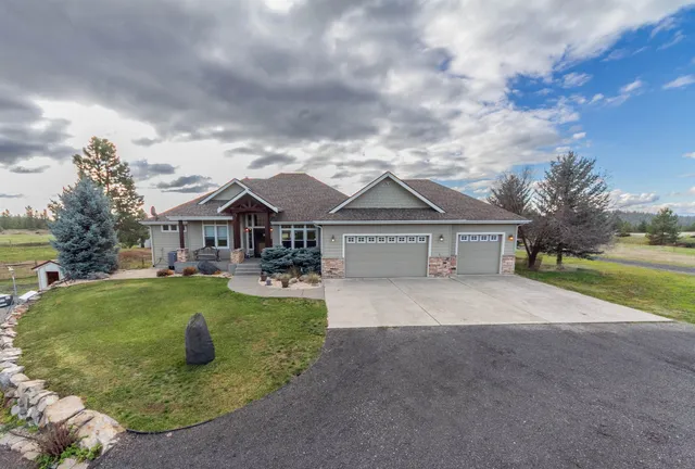 $1,200,000 | 29020 North Hardesty Road, Chattaroy, WA 99003