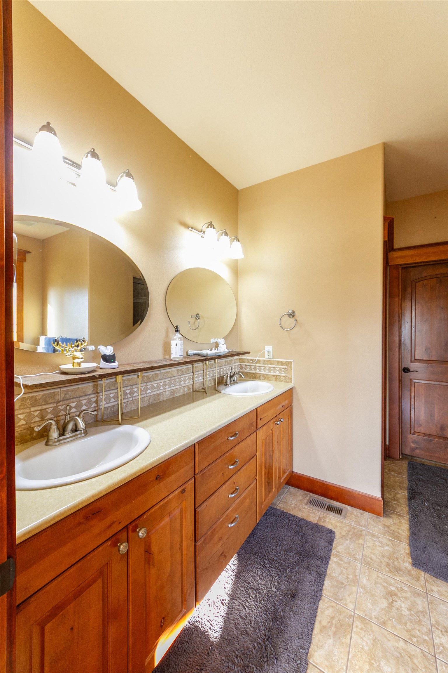 29020 North Hardesty Road Chattaroy, WA 99003 - Photo 17 of 41