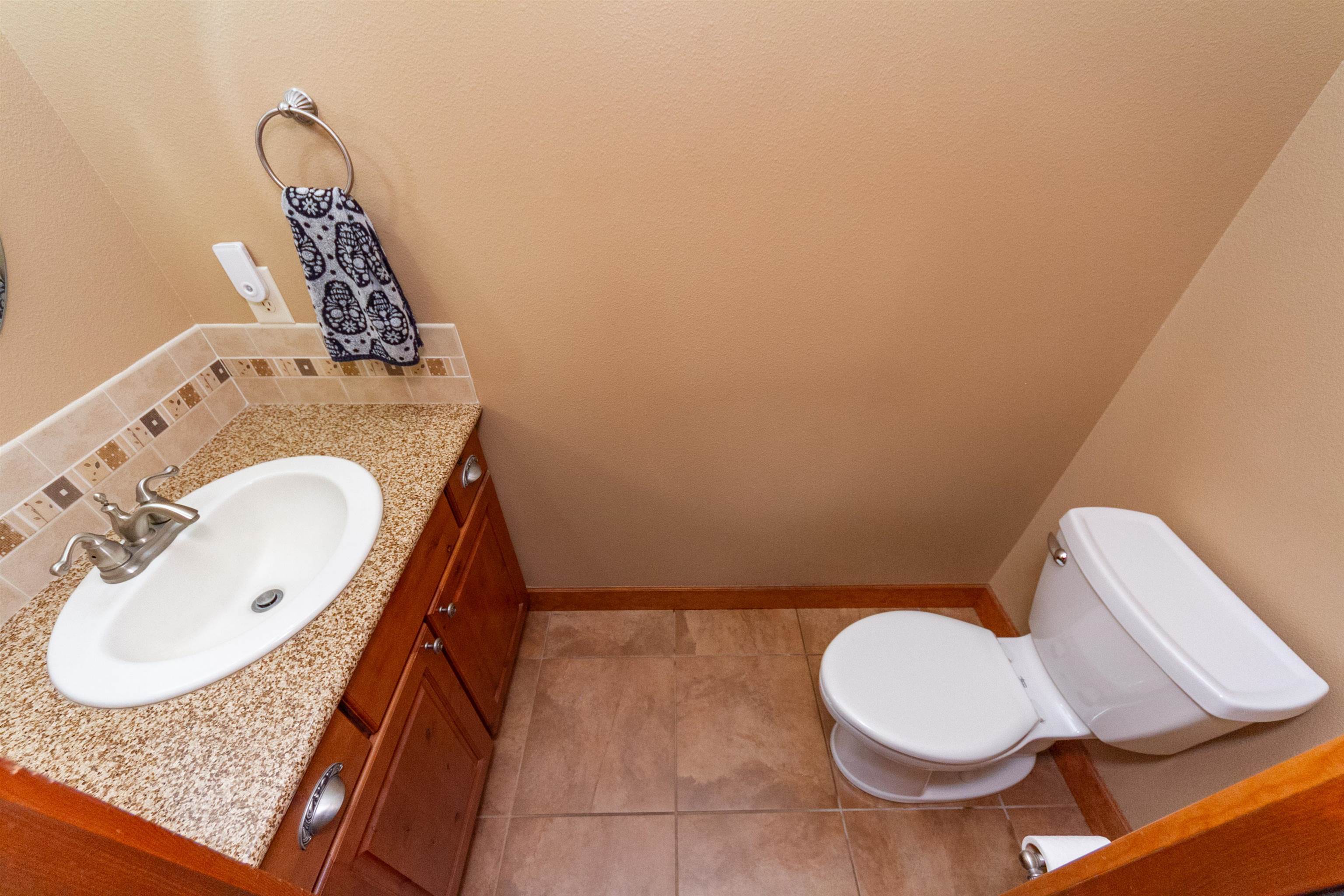 29020 North Hardesty Road Chattaroy, WA 99003 - Photo 27 of 41