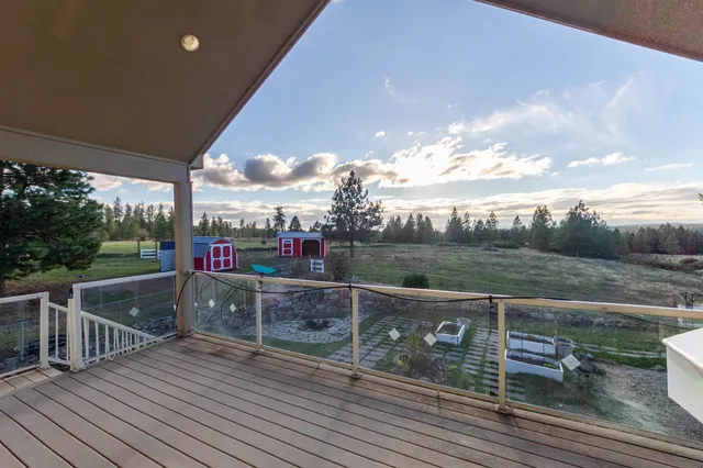 $1,200,000 | 29020 North Hardesty Road, Chattaroy, WA 99003