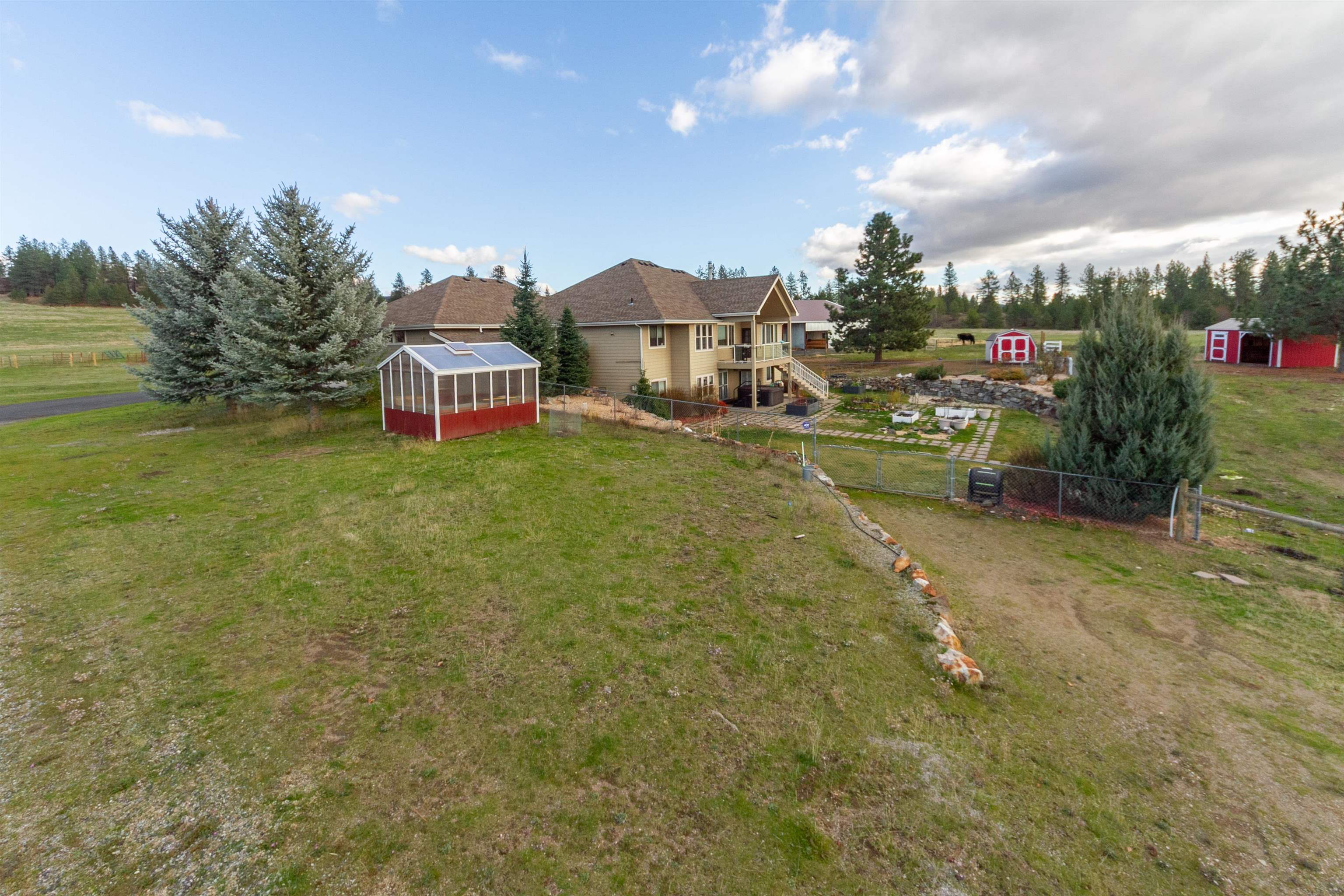 29020 North Hardesty Road Chattaroy, WA 99003 - Photo 40 of 41
