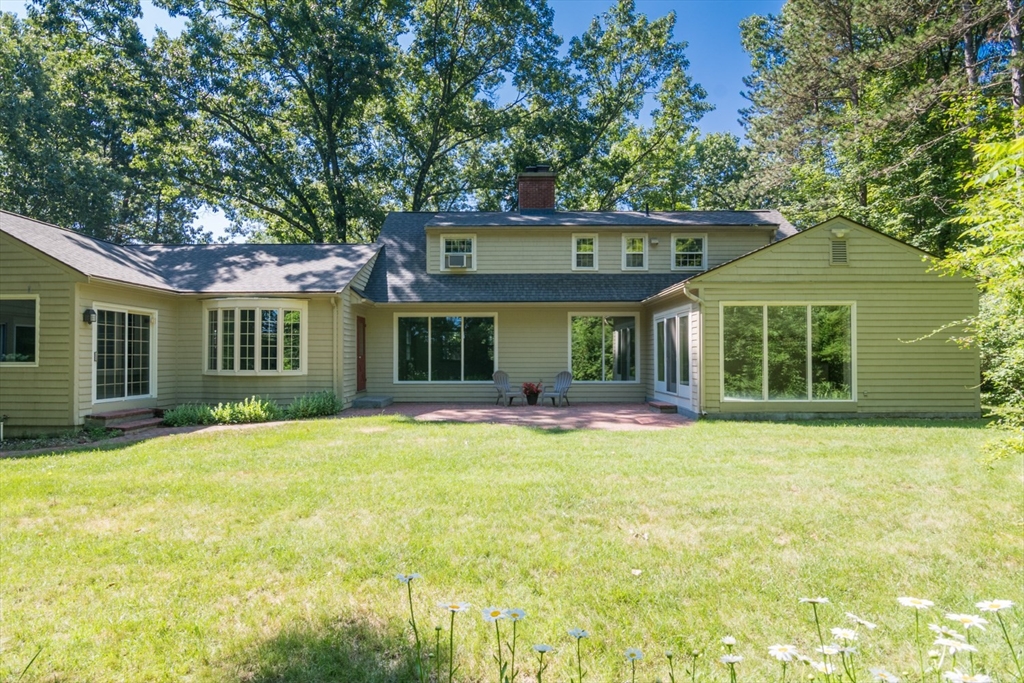 100 Hilltop Road Longmeadow, MA 01106 - Photo 41 of 42