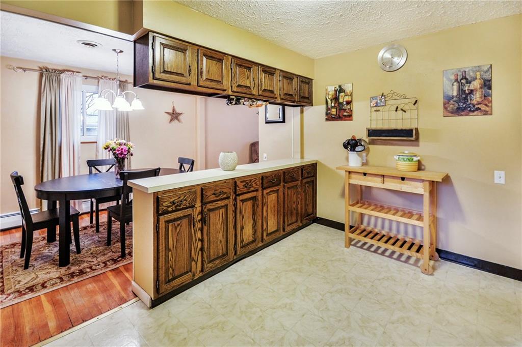 708 Victory Road Allison Park, PA 15101 - Photo 8 of 20 Gallery Image 8