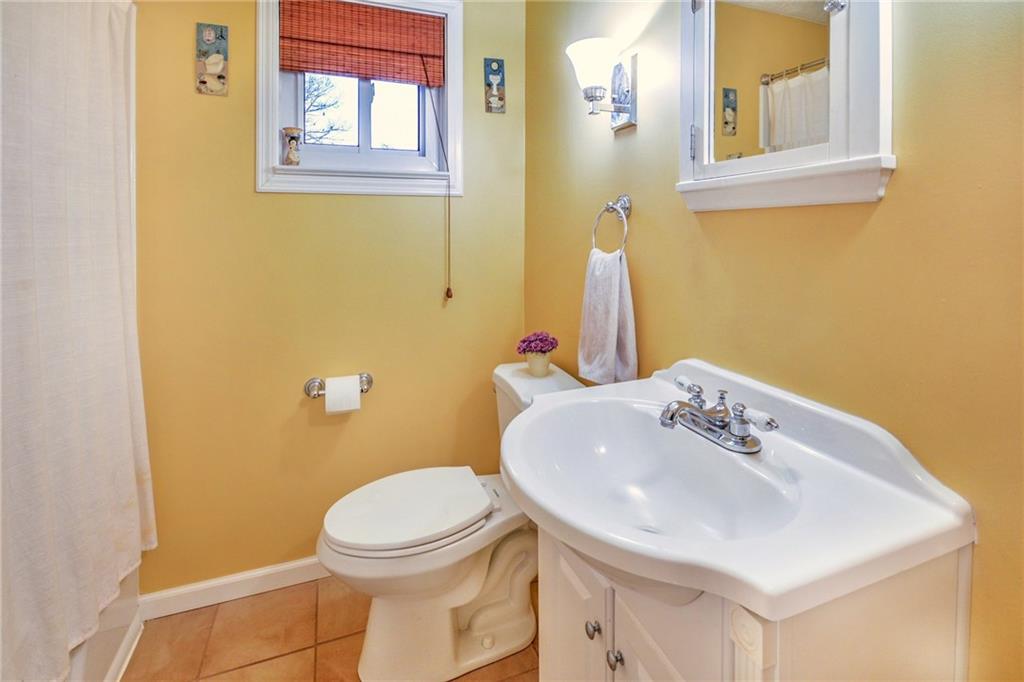 708 Victory Road Allison Park, PA 15101 - Photo 10 of 20 Gallery Image 10
