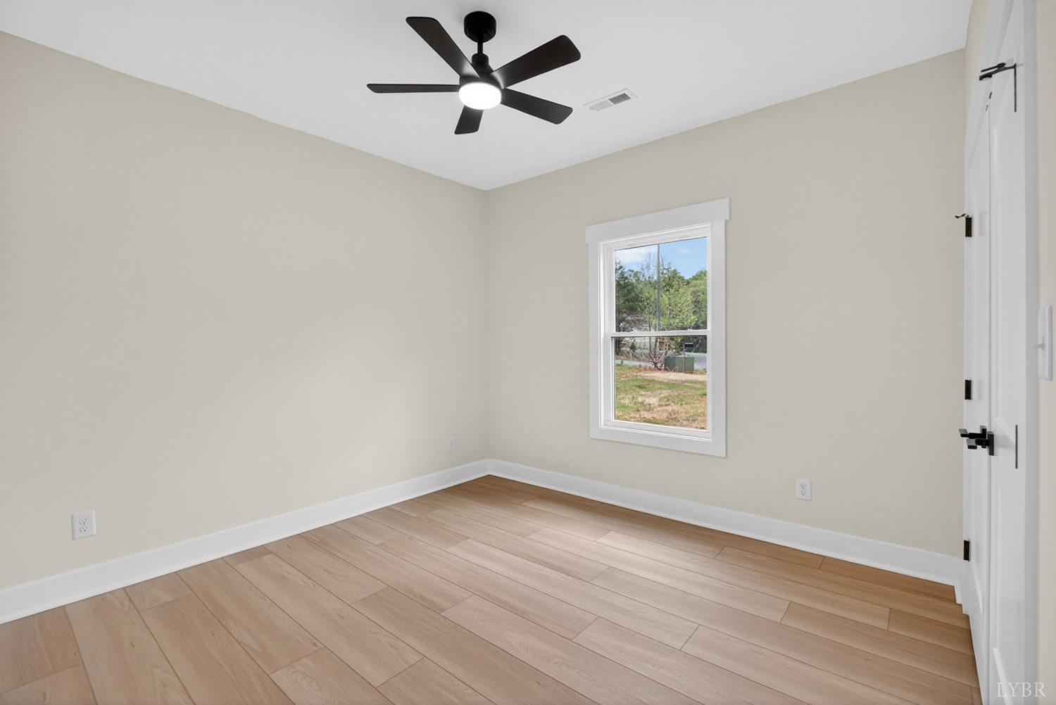 1 Fox Hall Drive Amherst, VA 24521 - Photo 37 of 43