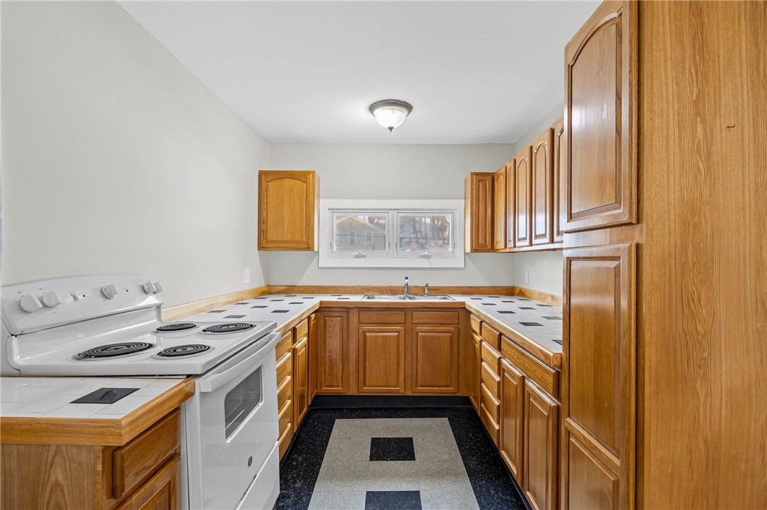 1 Sisson Street Lyons, NY 14489 - Photo 21 of 45