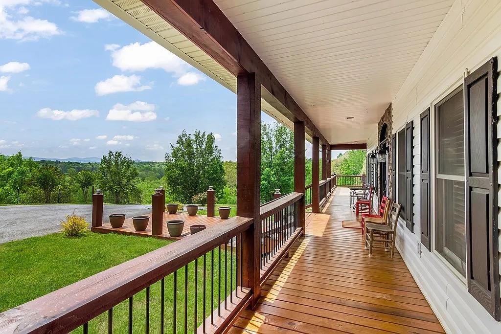 233 Ivy Ridge Ellijay, GA 30536 - Photo 5 of 36 Gallery Image 5