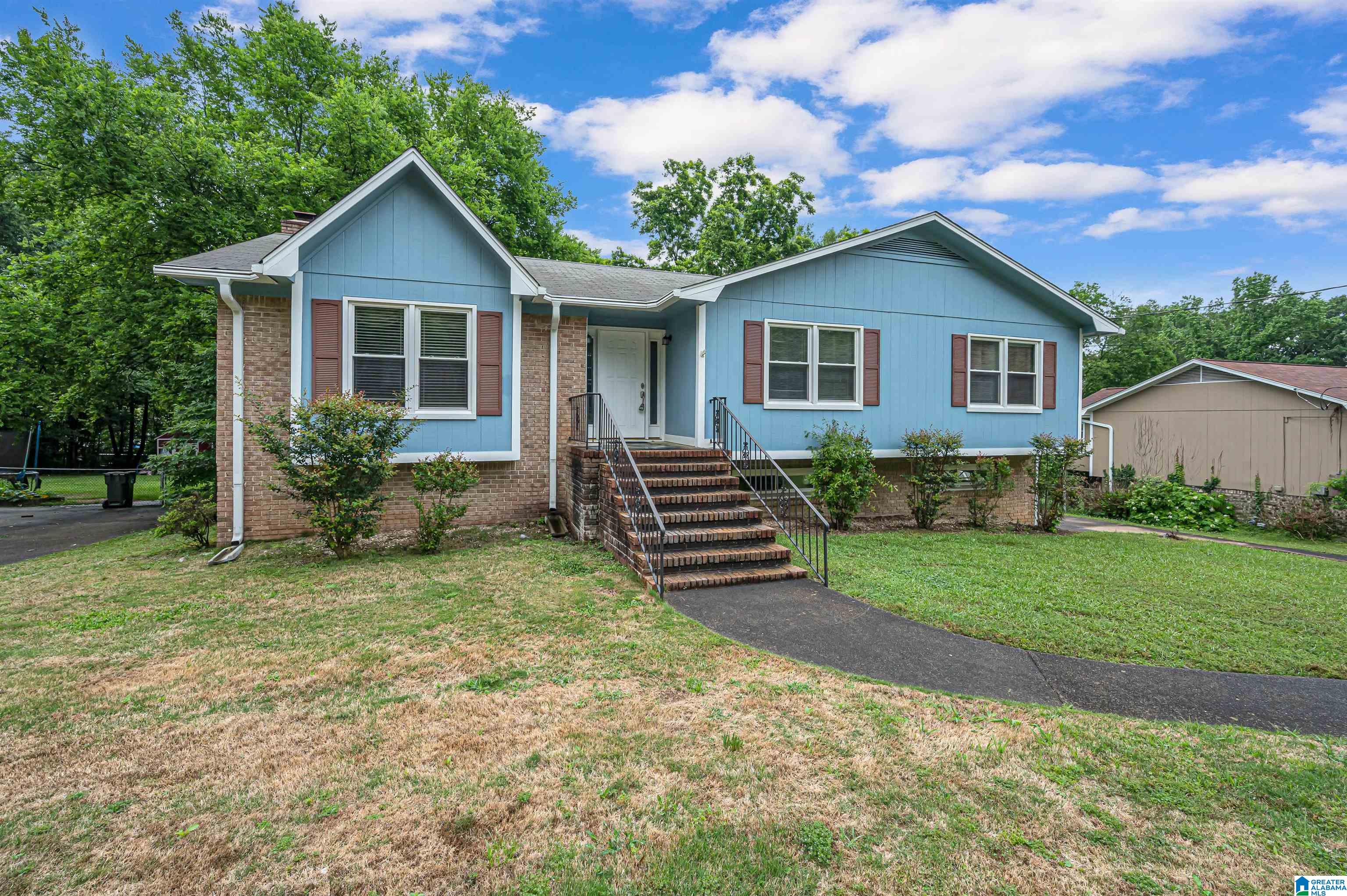 933 Ryecroft Road Pelham, AL 35124 - Photo 1 of 42 Gallery Image 1